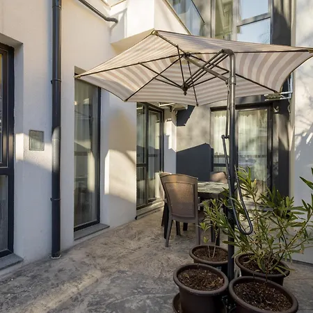 хоризонт Apartman Burgasz