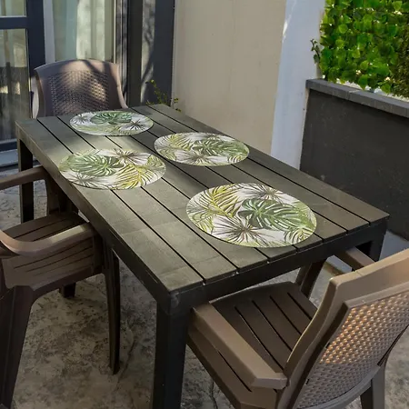 хоризонт Apartman *